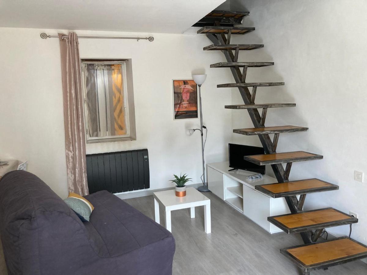 Maison Kyprea: Charmant Appartement /Duplex , Spacieux, Tout Confort Avec Terrasse Exterieure Privee, Parking Privatif , Vue Pittoresque Sur La Citadelle De Corte Et Les Montagnes. Exterior photo